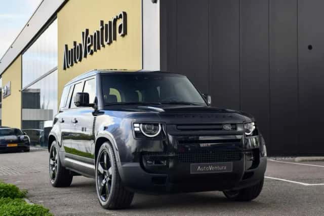 Land Rover Defender (2026) thumbnail 3