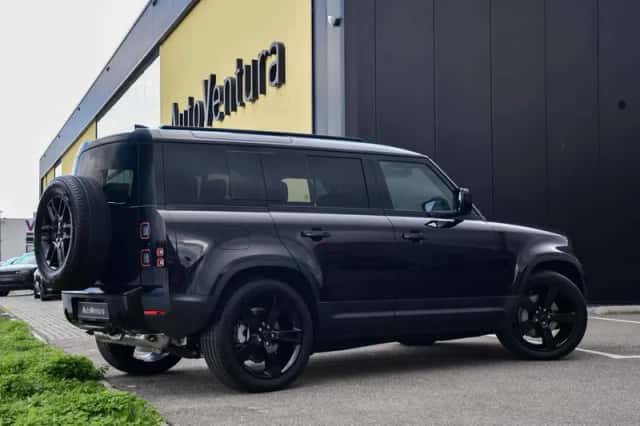 Land Rover Defender (2026) thumbnail 6