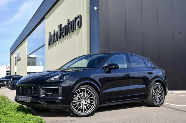 Porsche Cayenne Coupé (2022) thumbnail 2