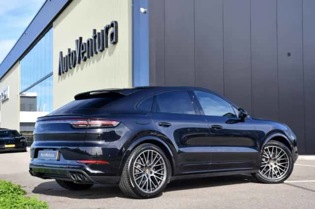 Porsche Cayenne Coupé (2022) thumbnail 6