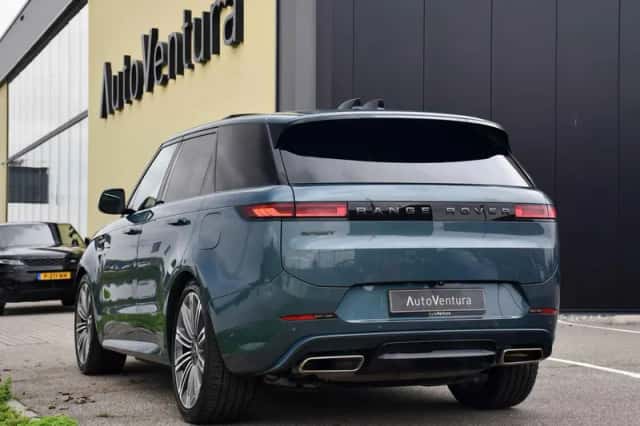 Land Rover Range Rover Sport (2024) thumbnail 4