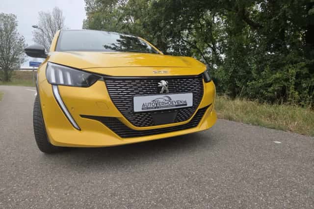 Peugeot 208 (2020) thumbnail 2