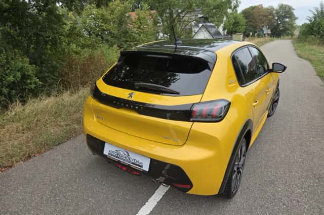 Peugeot 208 (2020) thumbnail 4