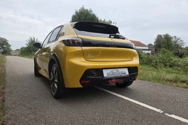 Peugeot 208 (2020) thumbnail 5