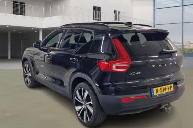 Volvo XC40 (2021) thumbnail 6