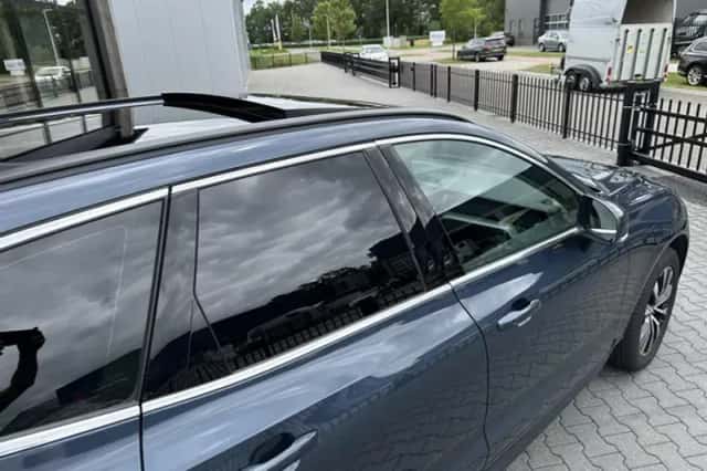 Volvo XC60 (2022) thumbnail 5