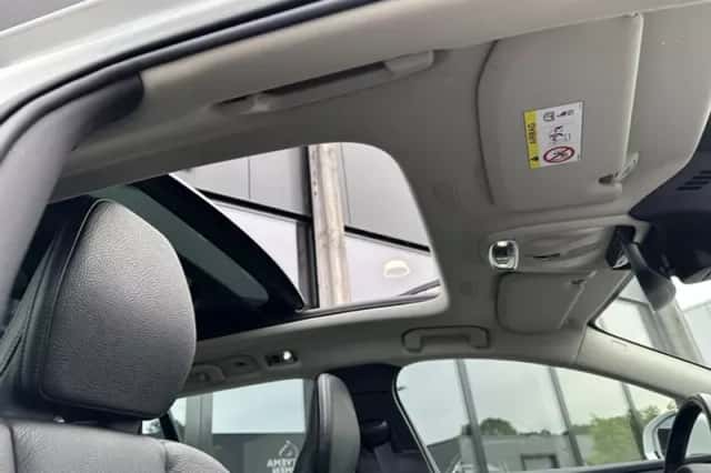 Volvo V60 (2021) thumbnail 6
