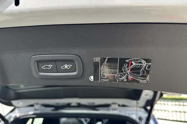 Volvo XC40 (2020) thumbnail 5