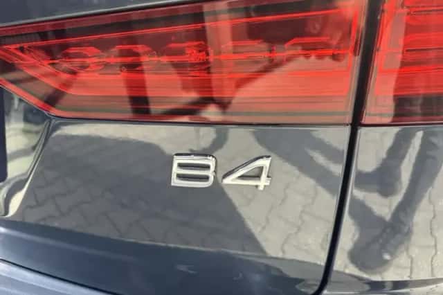 Volvo V60 (2025) thumbnail 4