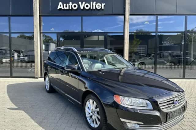 Volvo V70 (2014) thumbnail 1