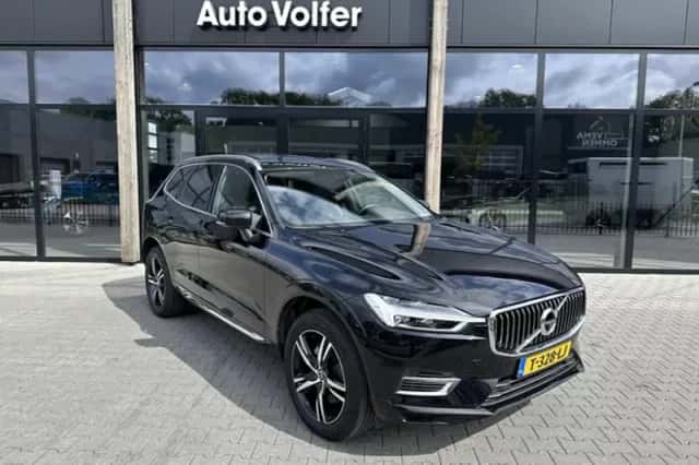 Volvo XC60 (2020) thumbnail 1