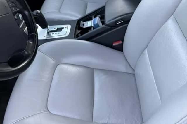 Volvo V70 (2007) thumbnail 3