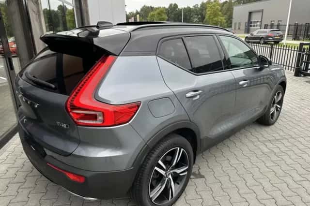 Volvo XC40 (2018) thumbnail 5