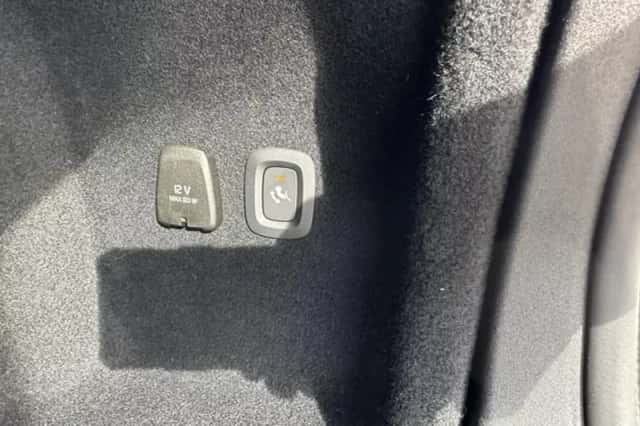 Volvo V60 (2024) thumbnail 6