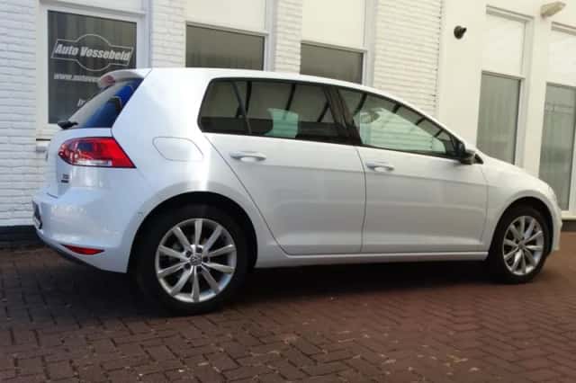 Volkswagen Golf (2014) thumbnail 6