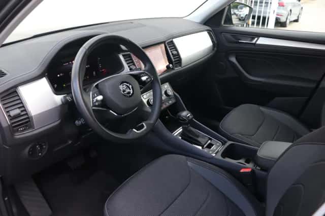 Škoda Kodiaq (2023) thumbnail 4