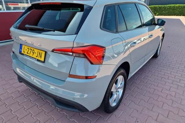 Škoda Kamiq (2021) thumbnail 5