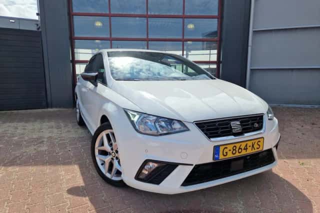 SEAT Ibiza (2019) thumbnail 2