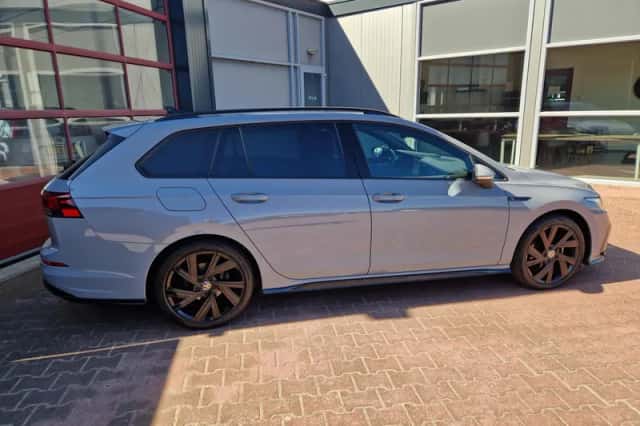 Volkswagen Golf (2021) thumbnail 5