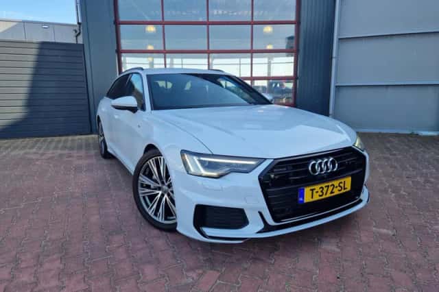 Audi A6 (2019) thumbnail 2