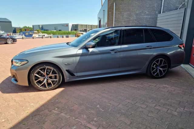 BMW 5-Serie (2024) thumbnail 3