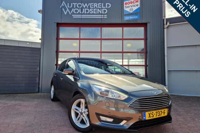 Ford Focus (2018) thumbnail 1