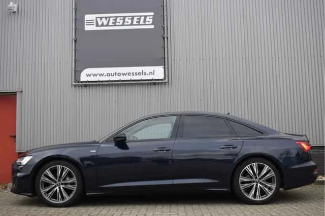 Audi A6 (2023) thumbnail 5