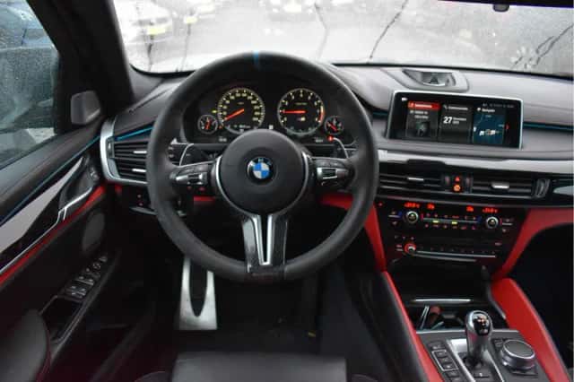 BMW X6 (2018) thumbnail 4