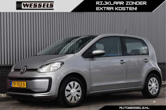 Volkswagen Up! (2018) thumbnail 1
