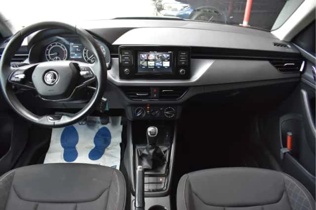 Škoda Kamiq (2021) thumbnail 3