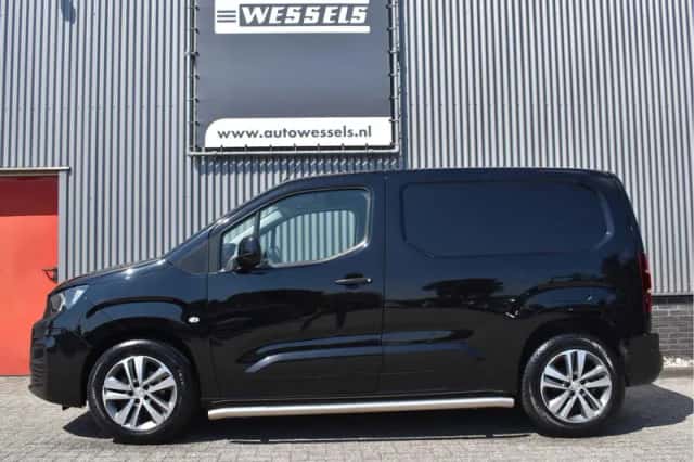 Peugeot Partner (2021) thumbnail 5