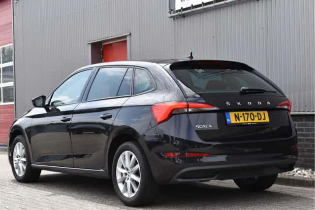Škoda Scala (2021) thumbnail 2