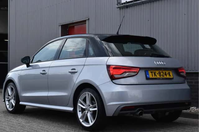 Audi A1 (2018) thumbnail 2