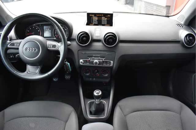 Audi A1 (2018) thumbnail 3