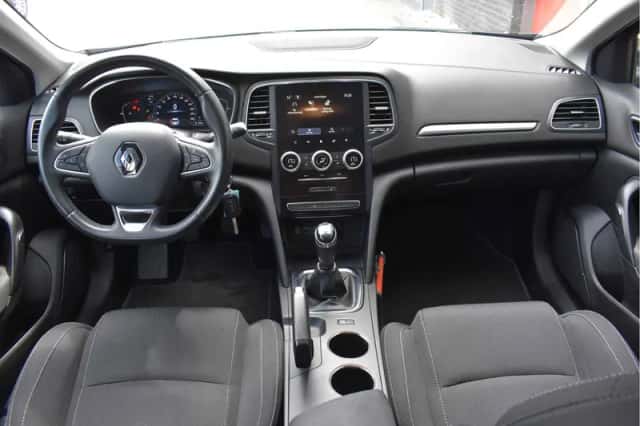 Renault Mégane (2021) thumbnail 3