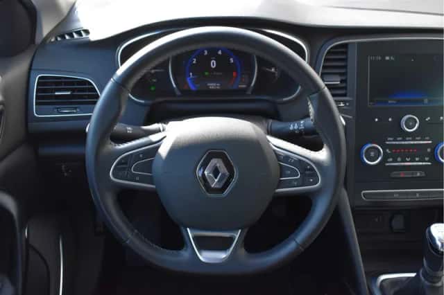 Renault Mégane (2019) thumbnail 4
