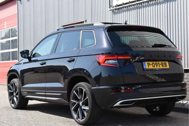 Škoda Karoq (2022) thumbnail 2