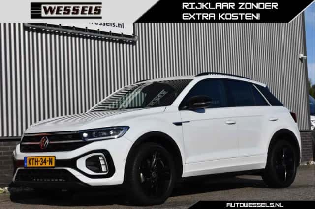 Volkswagen T-Roc (2025) thumbnail 1