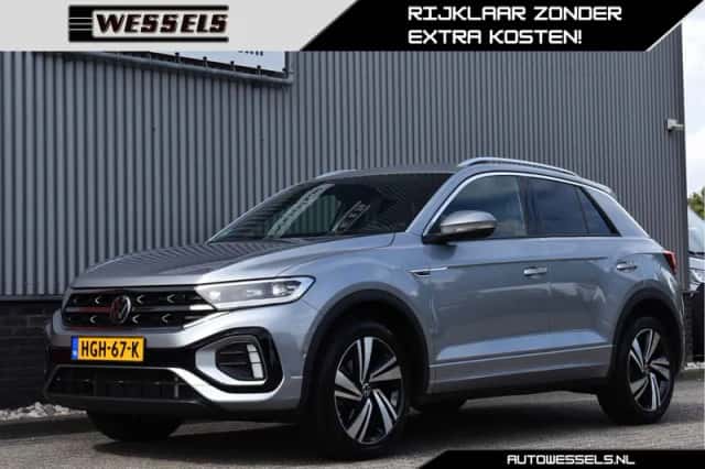 Volkswagen T-Roc (2024) thumbnail 1