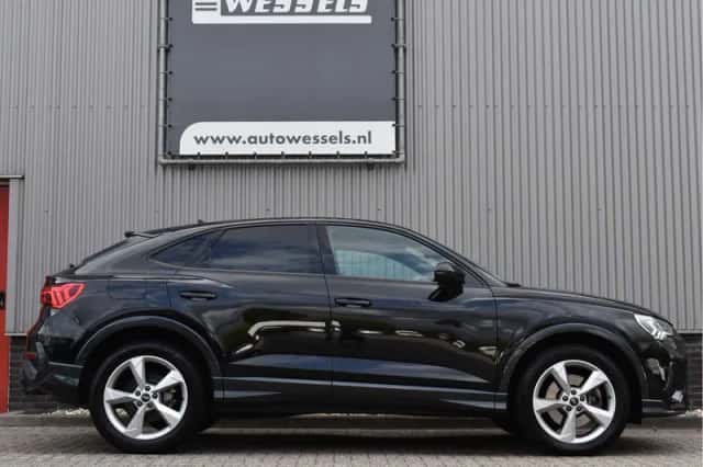 Audi Q3 Sportback (2021) thumbnail 6
