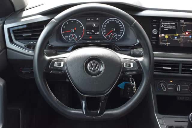 Volkswagen Polo (2019) thumbnail 4