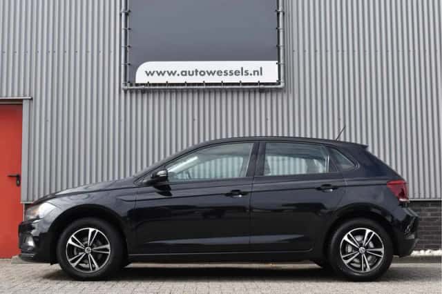 Volkswagen Polo (2019) thumbnail 5