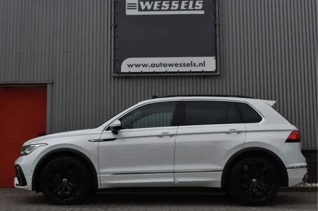 Volkswagen Tiguan (2021) thumbnail 5