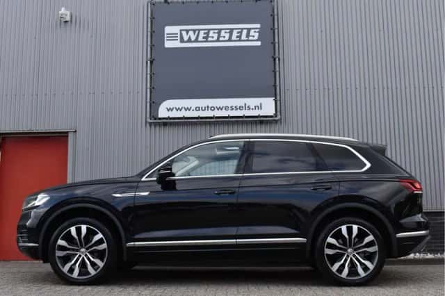 Volkswagen Touareg (2019) thumbnail 5