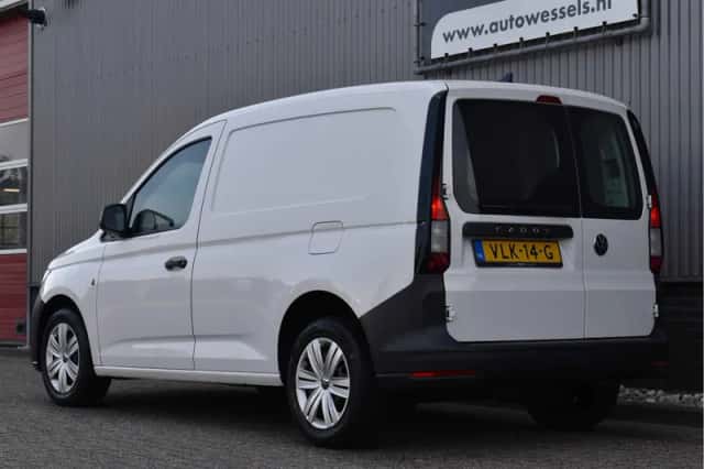 Volkswagen Caddy (2021) thumbnail 2
