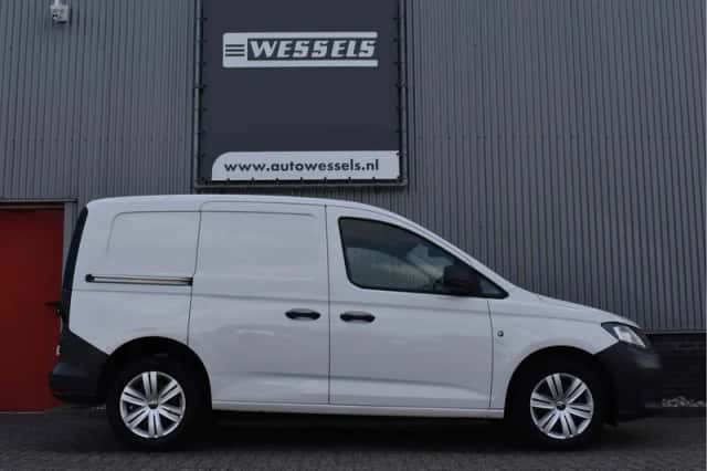Volkswagen Caddy (2021) thumbnail 5
