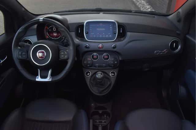 Fiat 500C (2020) thumbnail 3