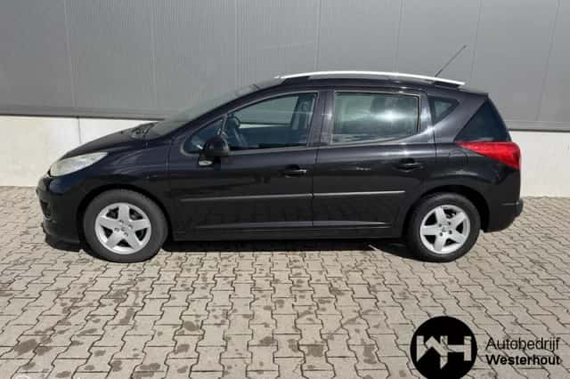 Peugeot 207 (2010) thumbnail 5