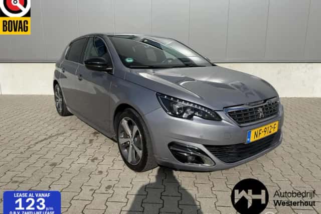 Peugeot 308 (2017) thumbnail 1