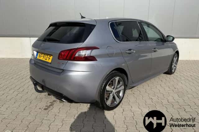 Peugeot 308 (2017) thumbnail 4